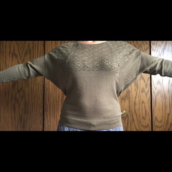 Urban Outfitters sweater - Picture 5 of 6